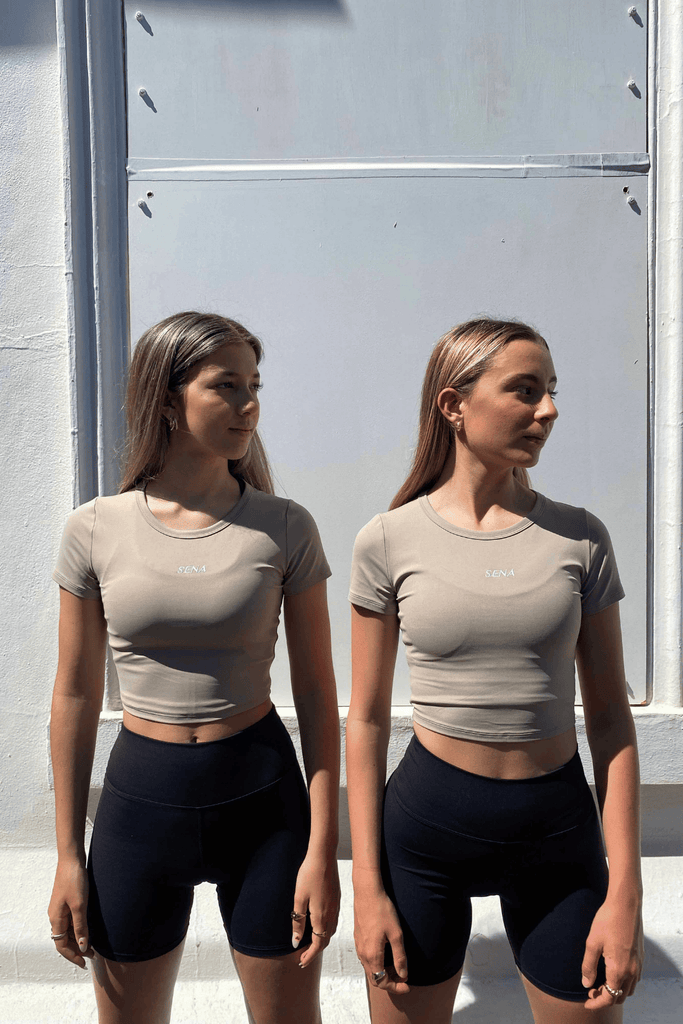 sand short sleeve cropped embroidered tee